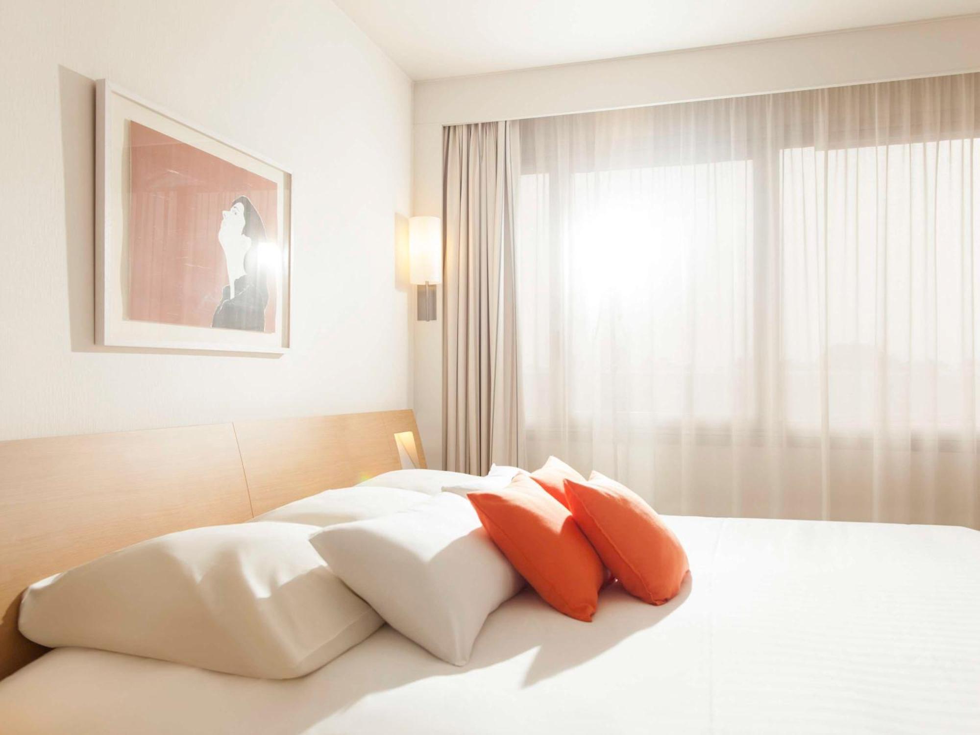 Novotel Centre Hotel